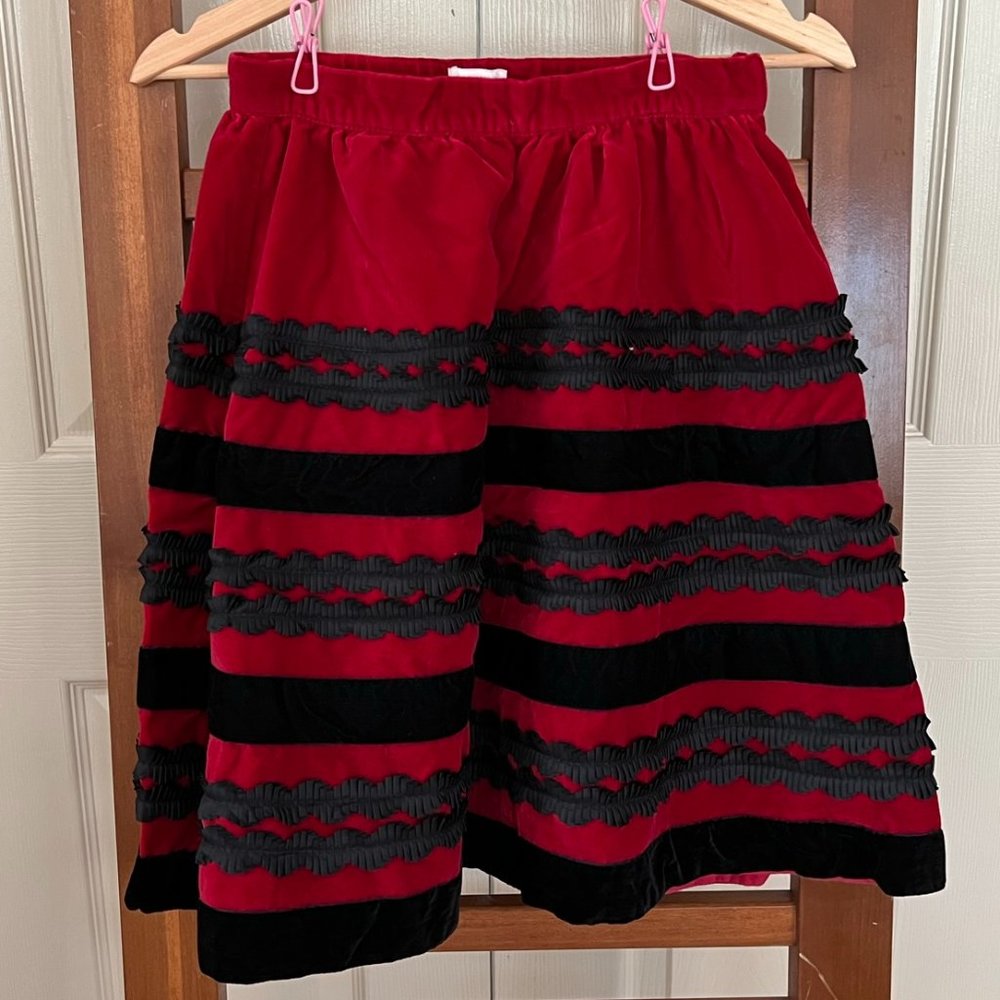 The Children's Place red and black velvet skirt
